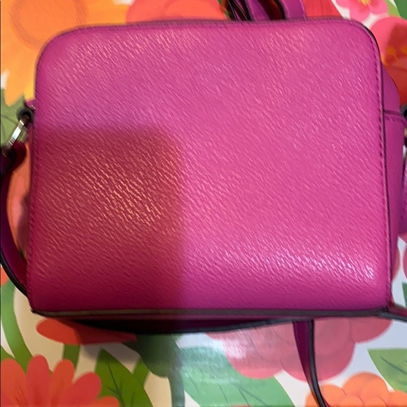 Small pink bag with adjustable strap - Picture 5 of 5